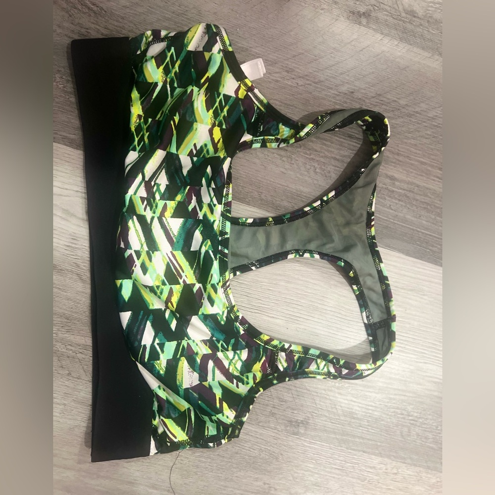 Women's Racerback Sports Bra - Green Geo Print
